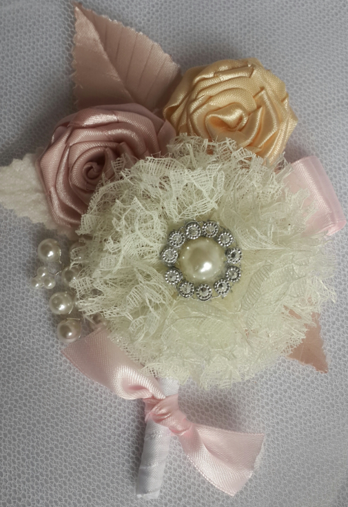 Jewelry Groom&#39;s Boutonniere with Handmade Flowers